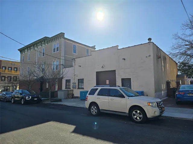 $2,750,000 | 124-17 18th Avenue | College Point