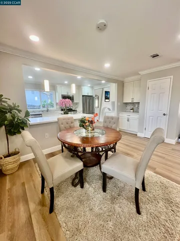 $879,000 | 124 Fuschia Court, Martinez, CA 94553