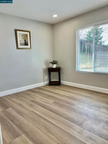 $879,000 | 124 Fuschia Court, Martinez, CA 94553