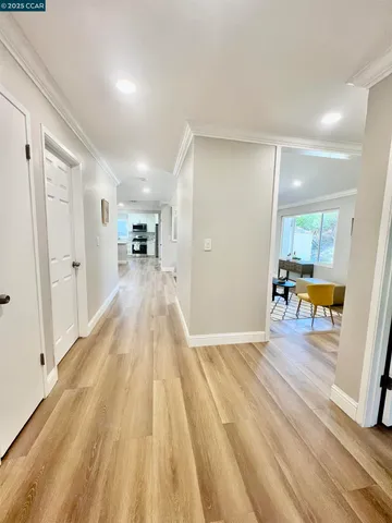 $879,000 | 124 Fuschia Court, Martinez, CA 94553