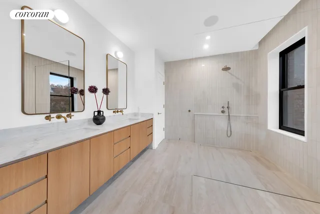 $4,480,000 | 126 Washington Avenue | Clinton Hill