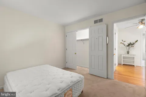 $570,000 | 8 Glen View Place, Newark, DE 19711