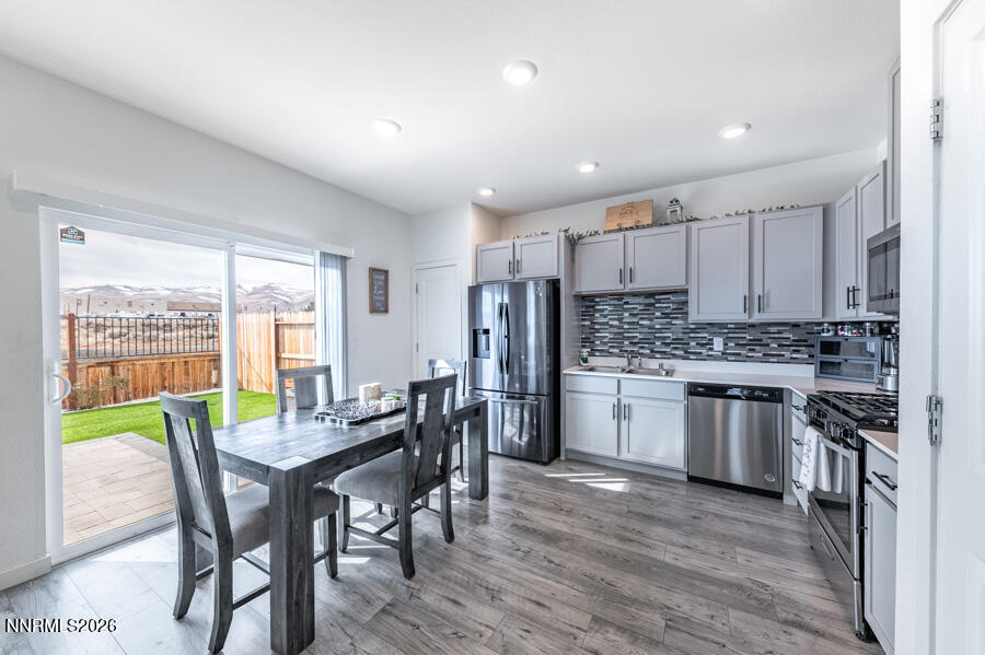 8830 Wolf Moon Drive Reno, NV 89506 - Photo 13 of 31 WM-1015