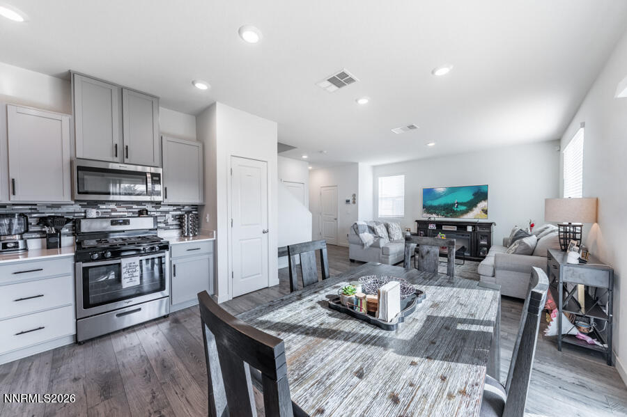 8830 Wolf Moon Drive Reno, NV 89506 - Photo 15 of 31 WM-1017