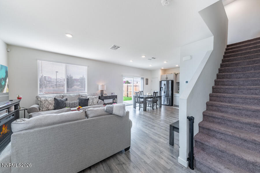 8830 Wolf Moon Drive Reno, NV 89506 - Photo 6 of 31 WM-1008