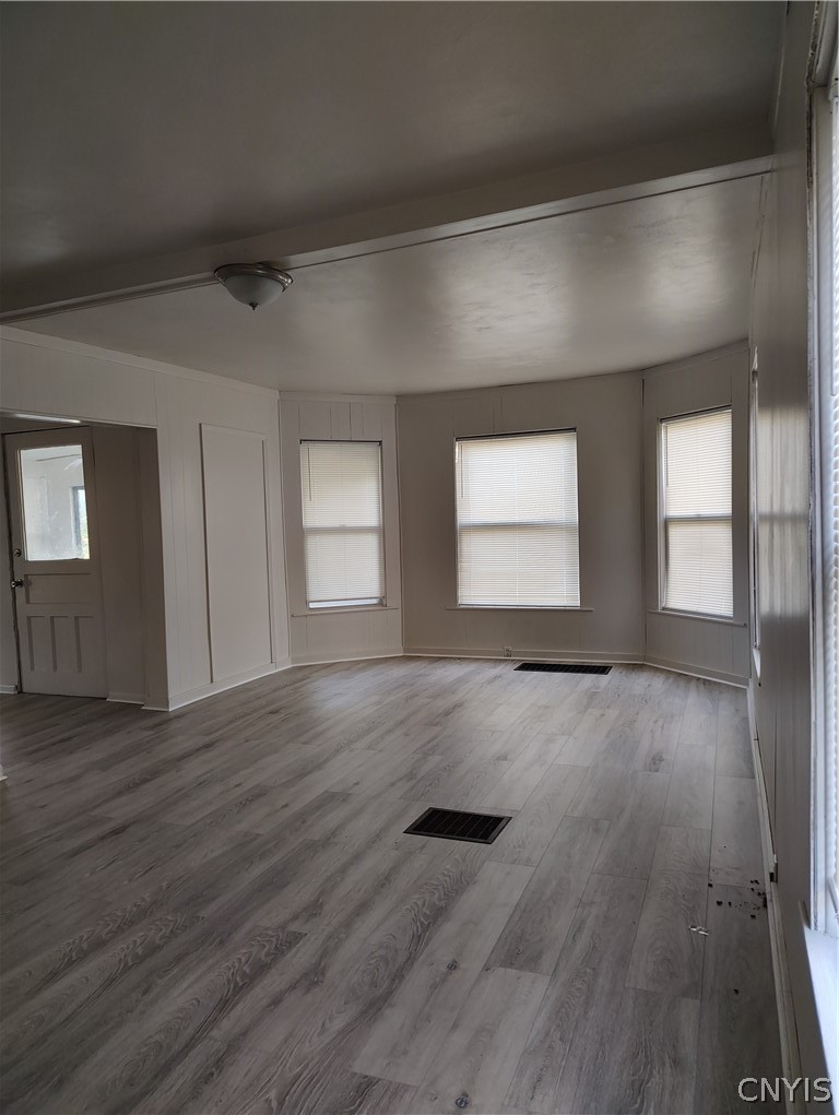 142 West Warrington Road Syracuse, NY 13205 - Photo 5 of 21