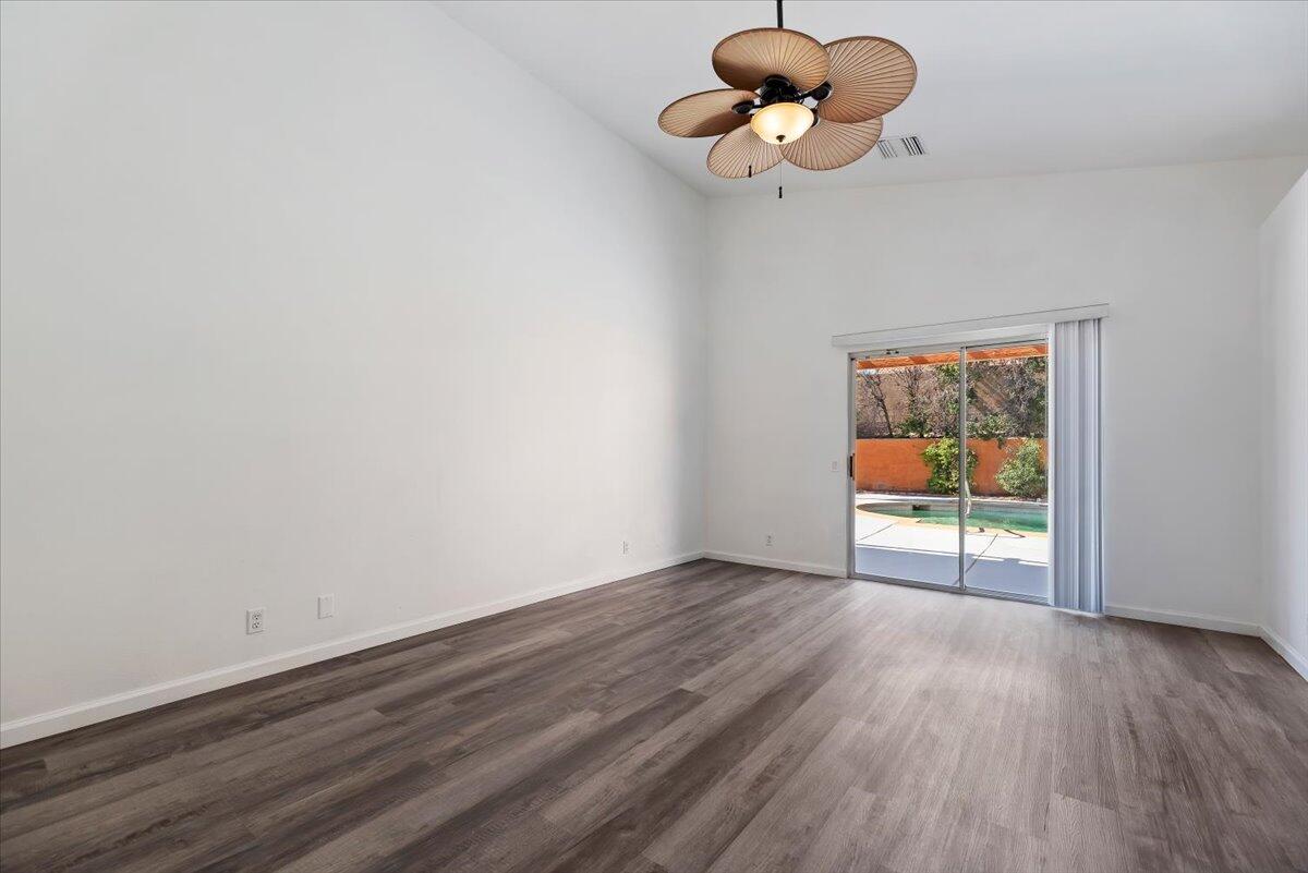 68635 Panorama Road Cathedral City, CA 92234 - Photo 33 of 58 29-Primary Bedroom