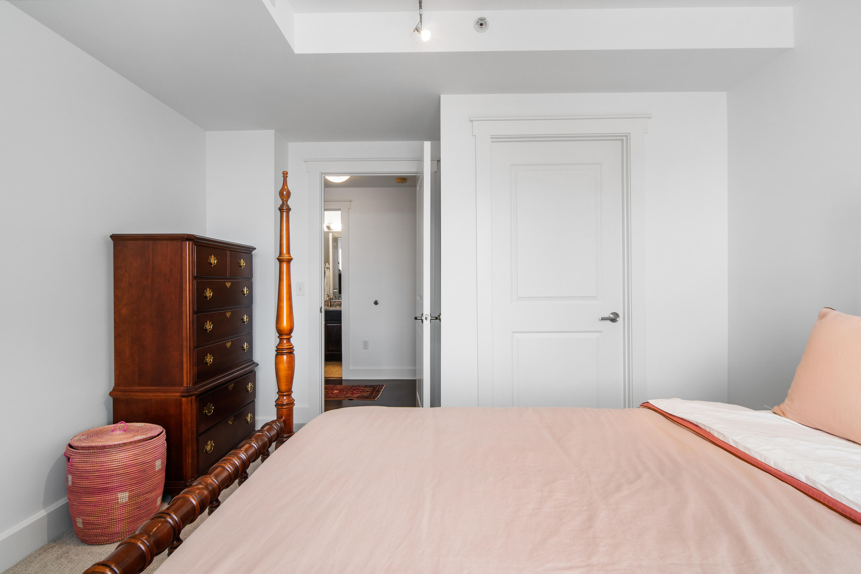 27 Library Street Northeast, Unit 703 Grand Rapids, MI 49503 - Photo 10 of 22 Bedroom