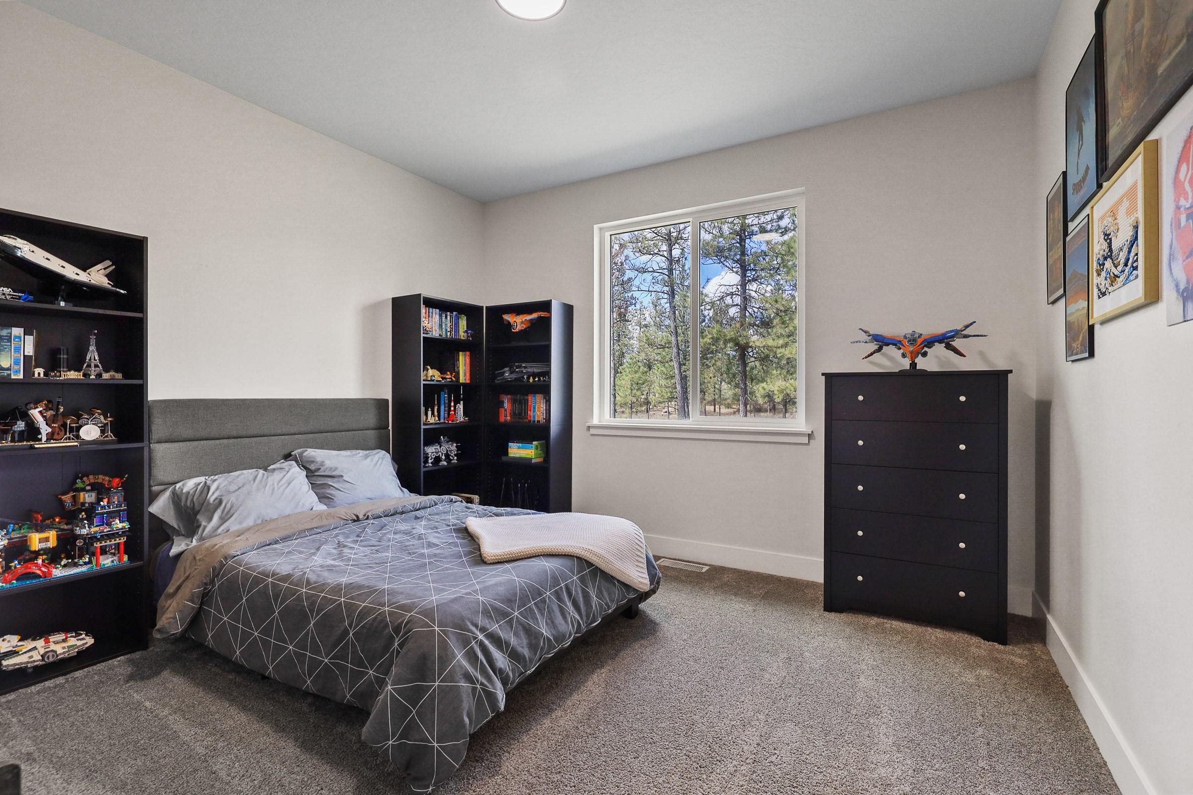 22711 South Gateway Lane Cheney, WA 99004 - Photo 27 of 35