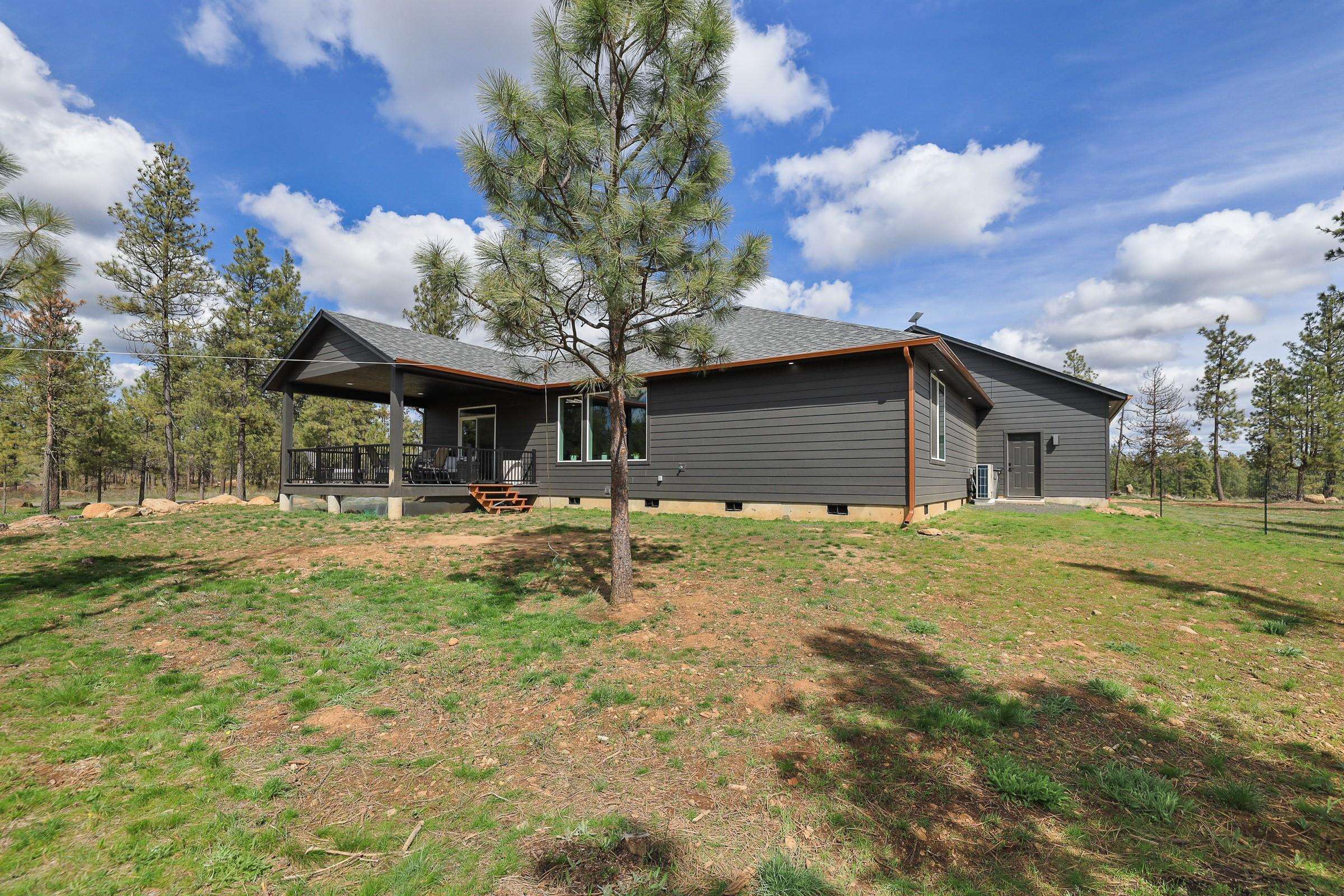 22711 South Gateway Lane Cheney, WA 99004 - Photo 33 of 35