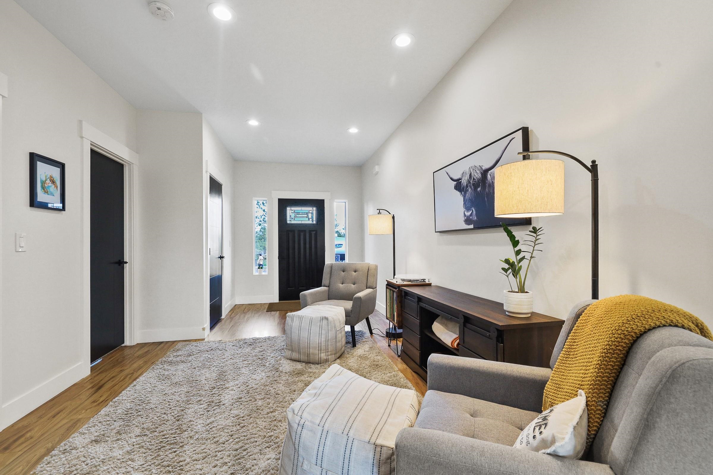 22711 South Gateway Lane Cheney, WA 99004 - Photo 8 of 35