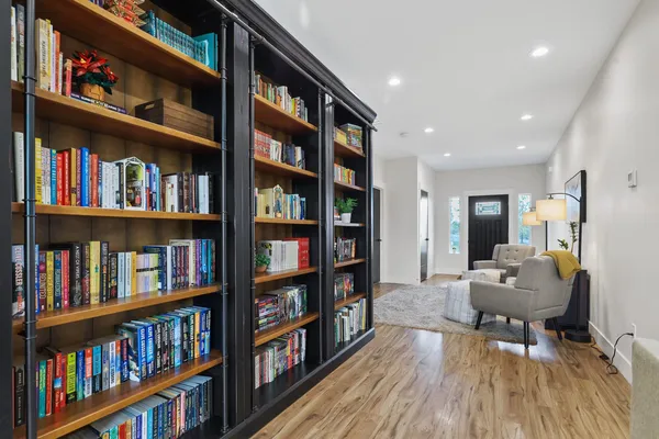 $700,000 | 22711 South Gateway Lane, Cheney, WA 99004