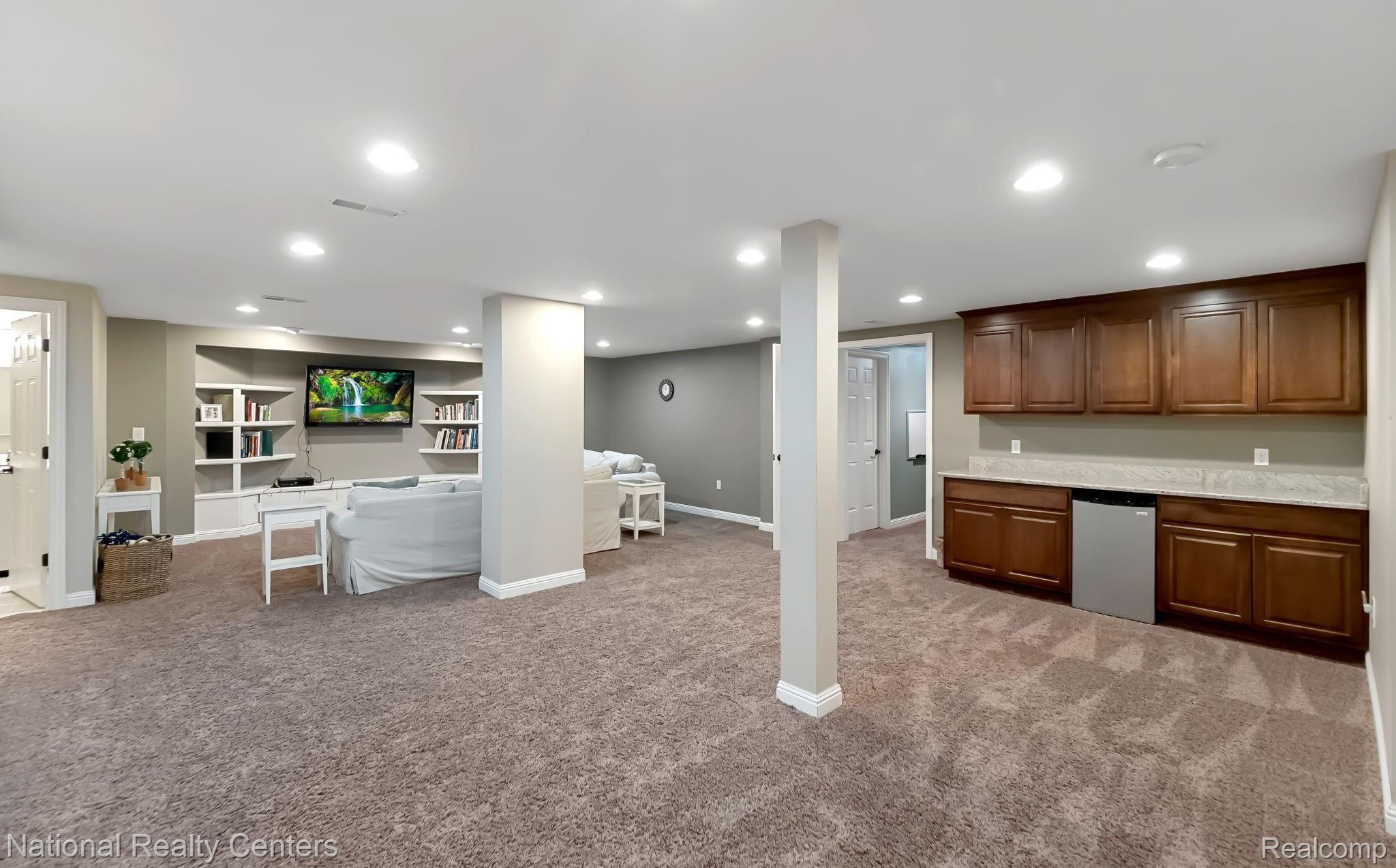 48083 Gladstone Road Canton, MI 48188 - Photo 27 of 38 Finished Basement