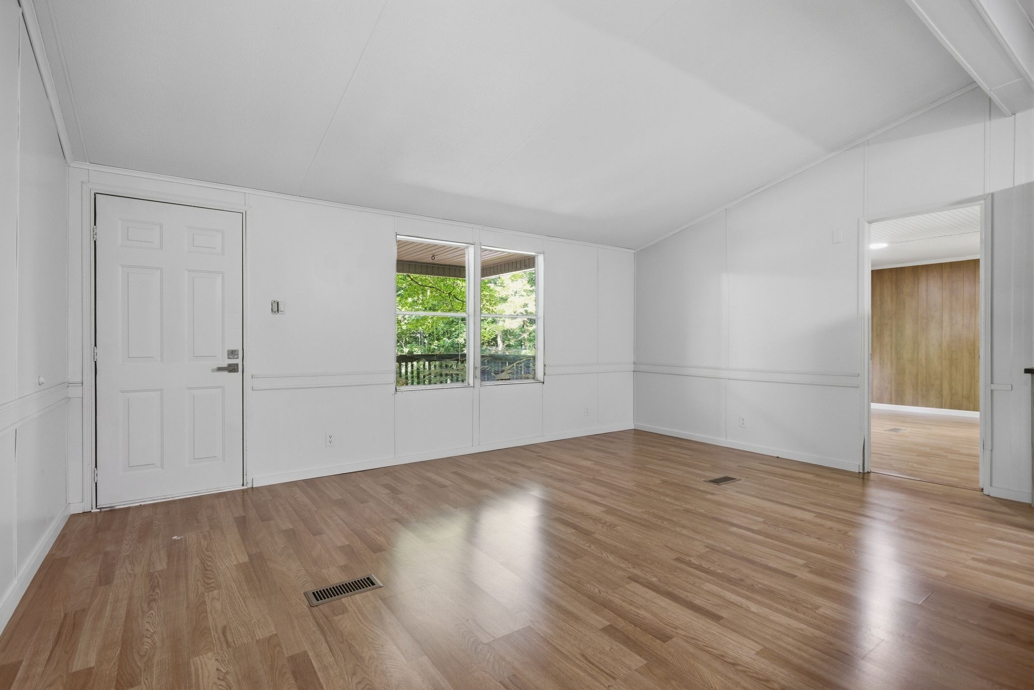 565 Clint Flowers Road McEwen, TN 37101 - Photo 10 of 51
