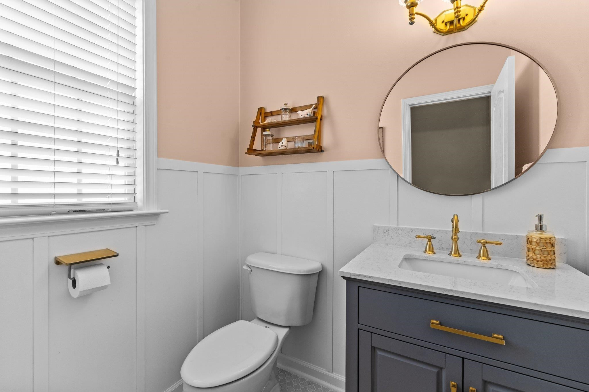 7509 Silver View Lane Raleigh, NC 27613 - Photo 16 of 39 Half Bathroom