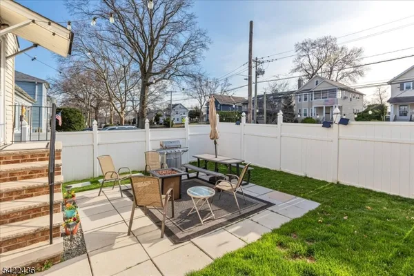 $610,000 | 707 Kingston Avenue, Kenilworth, NJ 07033