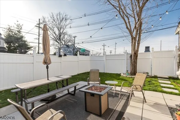 $610,000 | 707 Kingston Avenue, Kenilworth, NJ 07033
