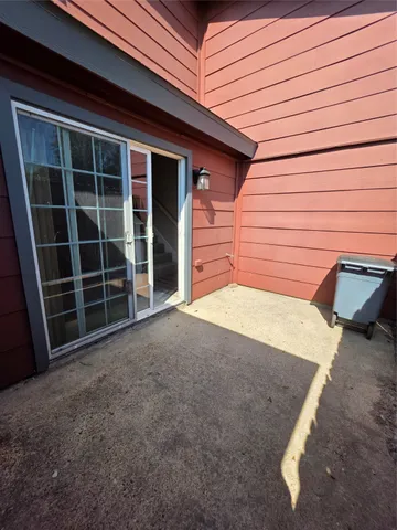 $1,350 | 1969 Country Village Boulevard, Unit B, Humble, TX 77338