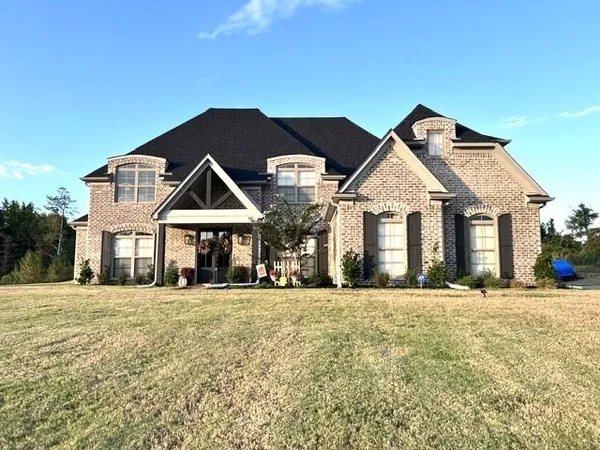$539,900 | 398 Poplar Lane, Holly Springs, MS 38635