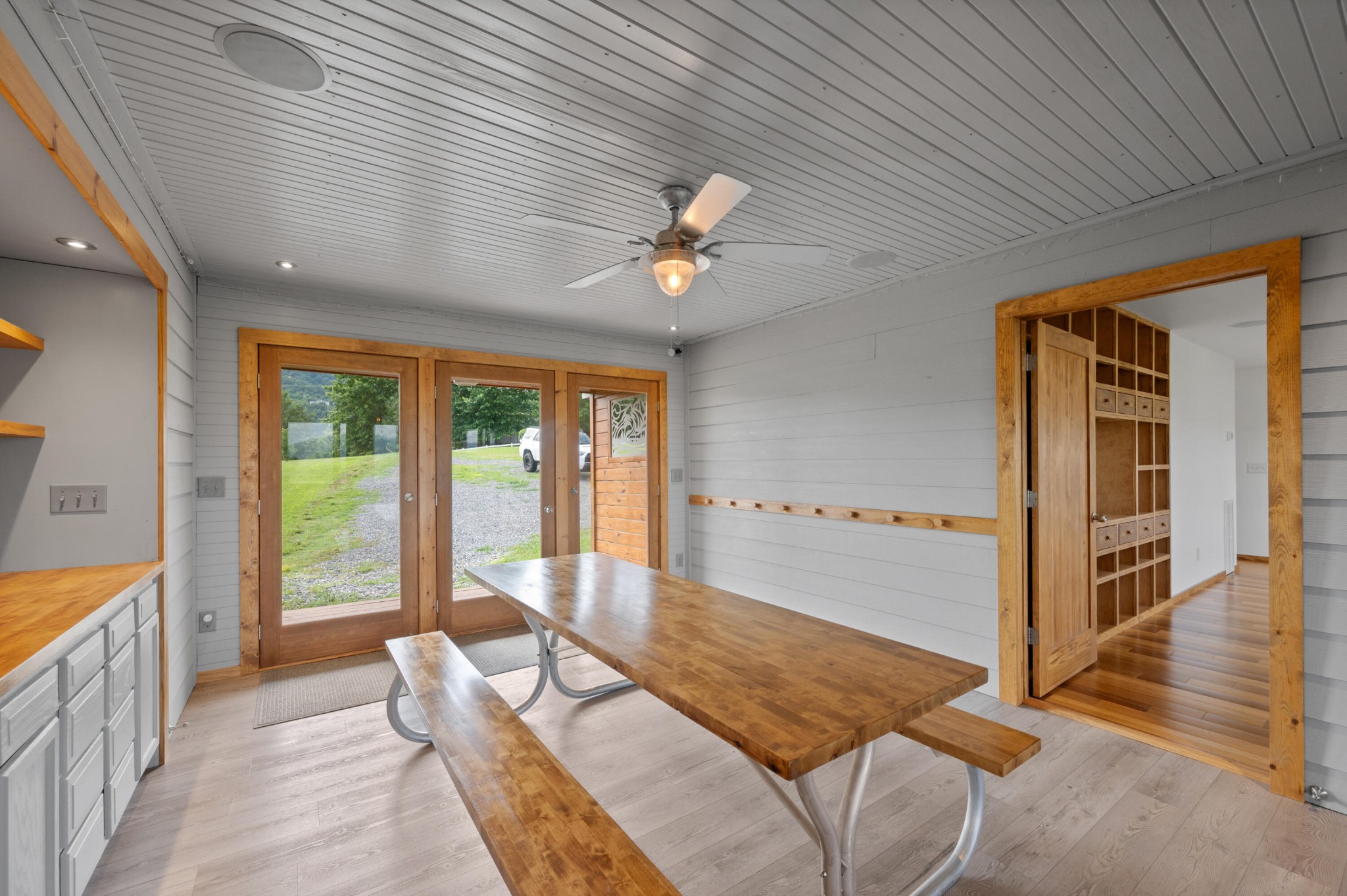 114 Amaryllis Road Newport, TN 37821 - Photo 11 of 54 Gallery Image 11