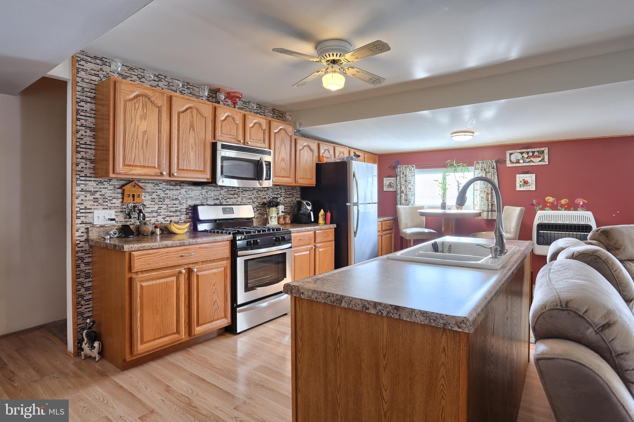 503 Prescott Road Lebanon, PA 17042 - Photo 4 of 42 Gallery Image 4