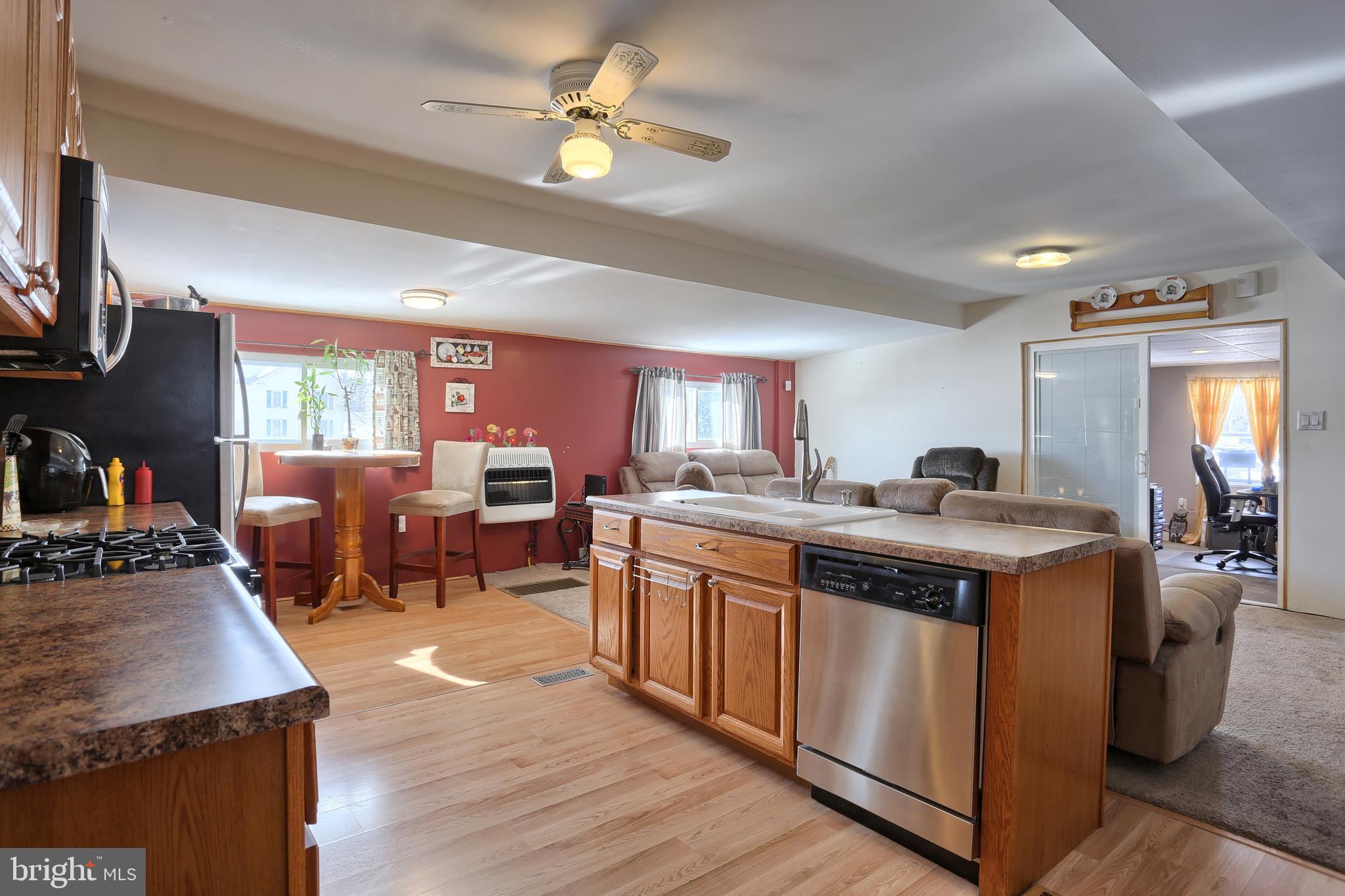 503 Prescott Road Lebanon, PA 17042 - Photo 5 of 42 Gallery Image 5