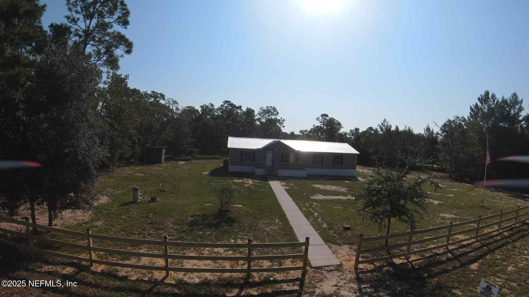 728 Cousintown Road Interlachen, FL 32148 - Photo 1 of 44 5c697c53-94b5-4056-aa6e-3a8841f87268
