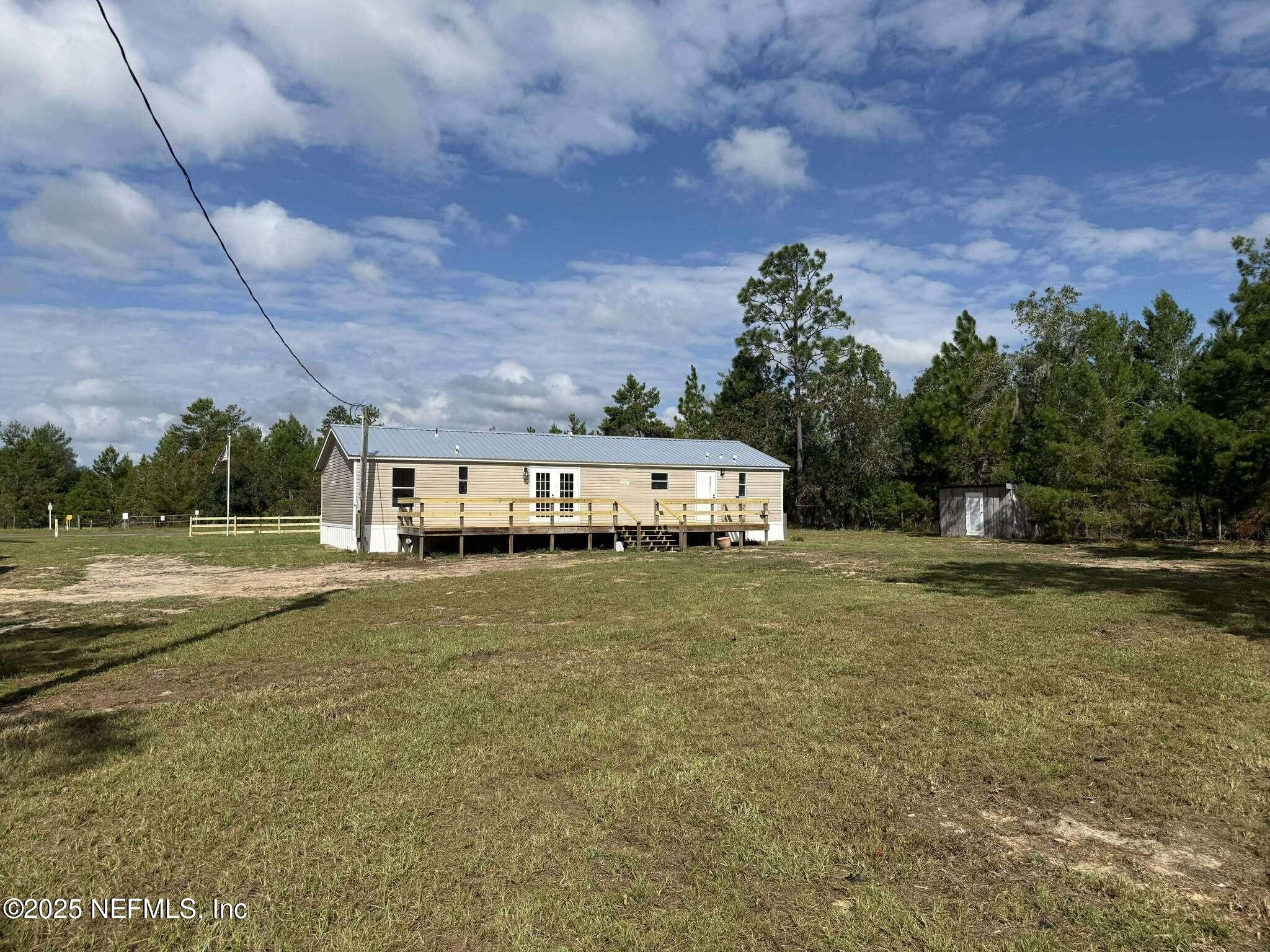 728 Cousintown Road Interlachen, FL 32148 - Photo 9 of 44 542531907_769296102518272_16016241844101