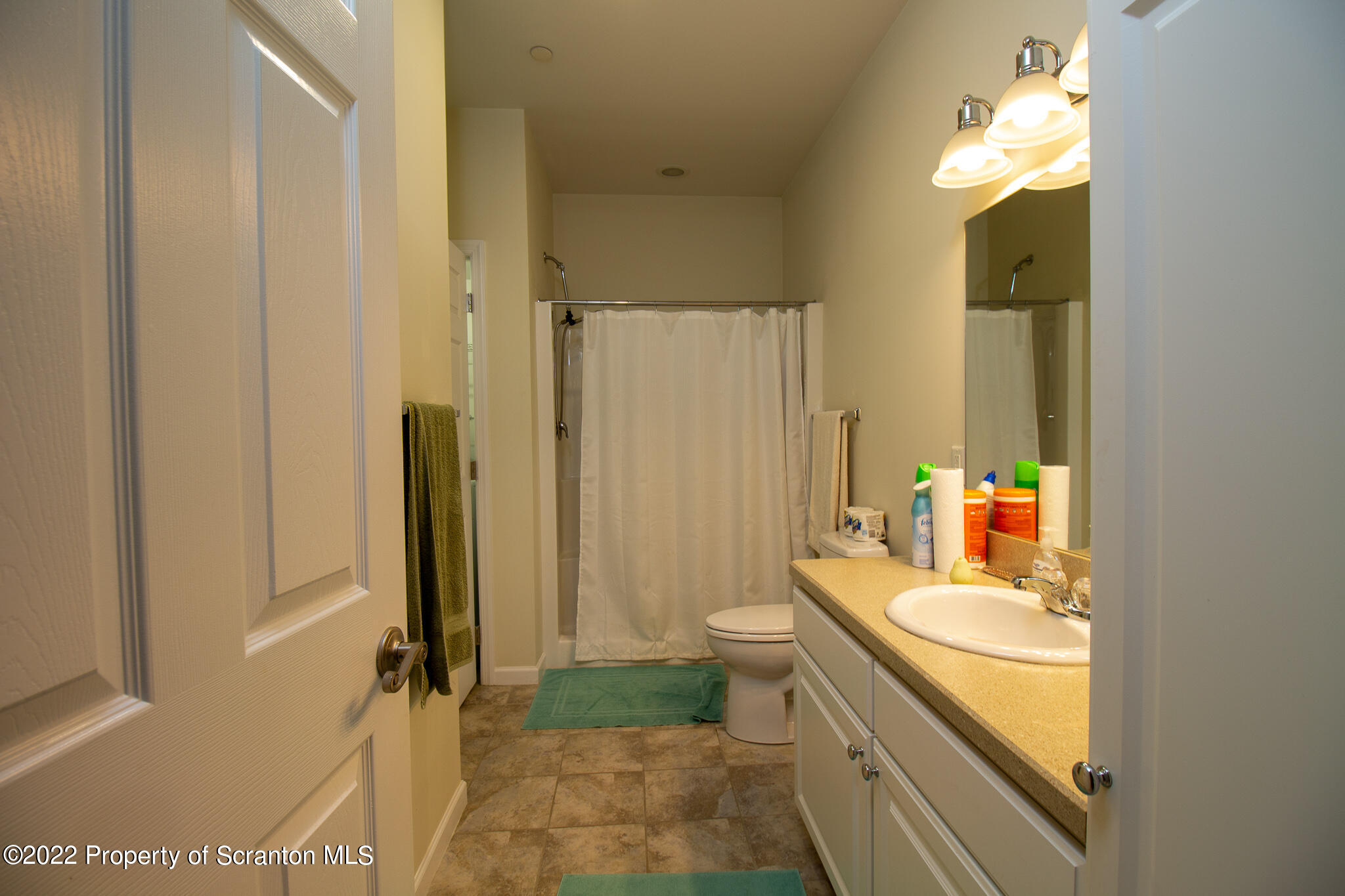128 Wyndham Road Clarks Summit, PA 18411 - Photo 10 of 25 Gallery Image 10