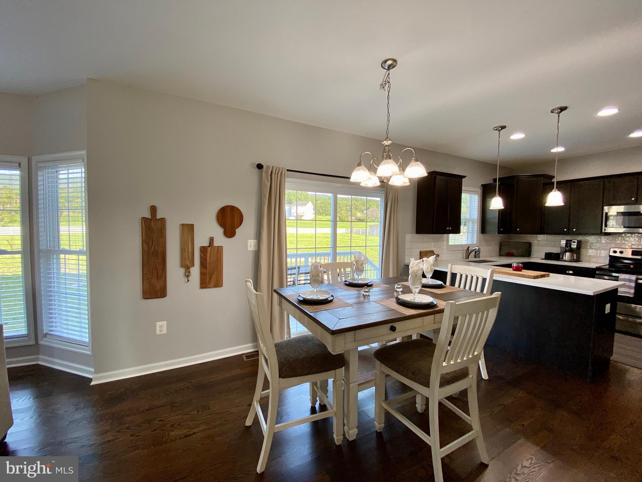 900 South Hayfield Road Winchester, VA 22602 - Photo 22 of 53 Breakfast Room 12 x 14