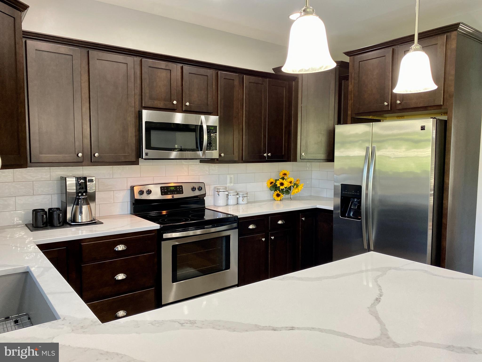 900 South Hayfield Road Winchester, VA 22602 - Photo 29 of 53 Kitchen with Quartz Countertops