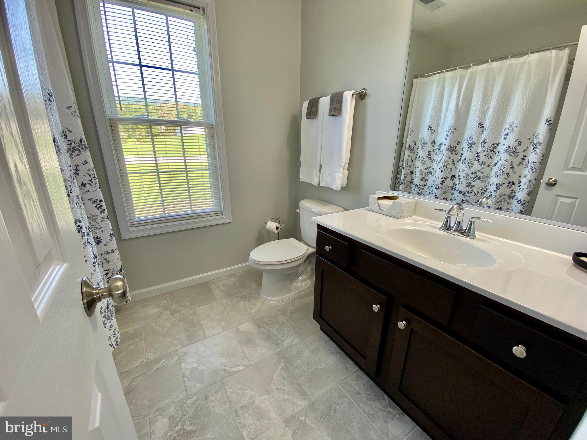 900 South Hayfield Road Winchester, VA 22602 - Photo 42 of 53 Full Bathroom on Upper Level