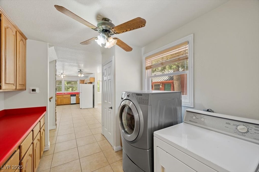 360 Echo Road Mount Charleston, NV 89124 - Photo 15 of 75 Laundry on the main level adds to the home’s convenience + functionality.