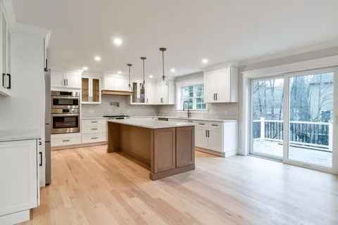 $1,819,000 | 10 Nolin Street, Natick, MA 01760
