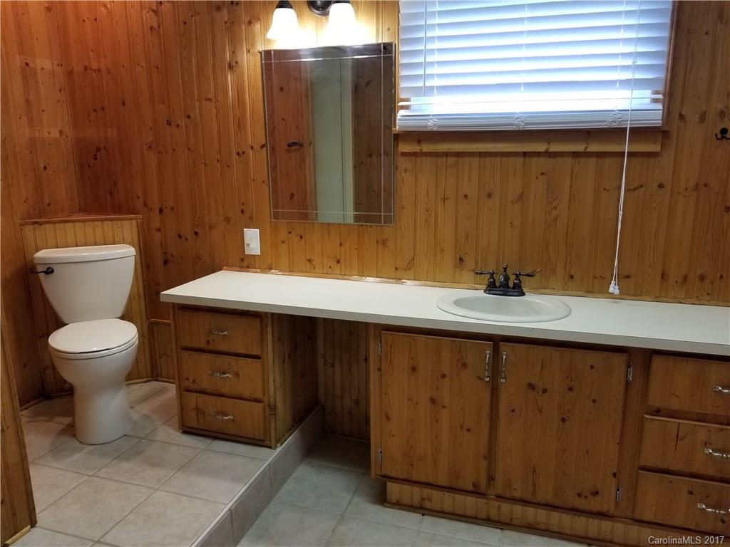 174 Longview Road Statesville, NC 28625 - Photo 13 of 22 Gallery Image 13