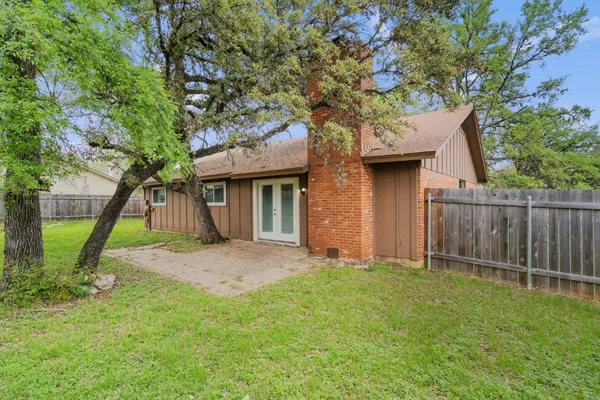 $2,299 | 2701 Alderwood Drive, Austin, TX 78745