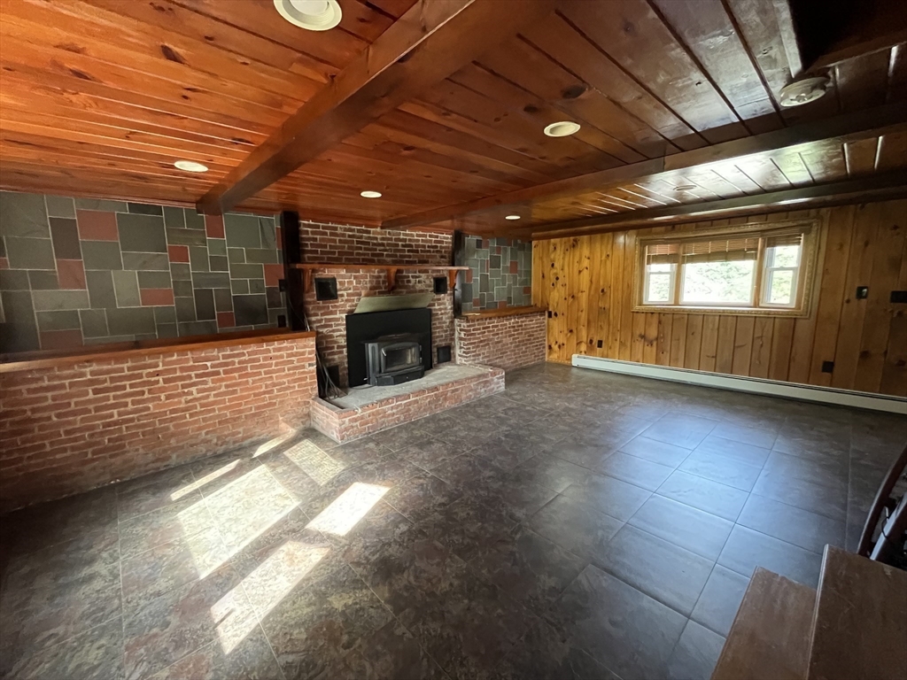 30 Little Rest Road Brimfield, MA 01010 - Photo 16 of 37