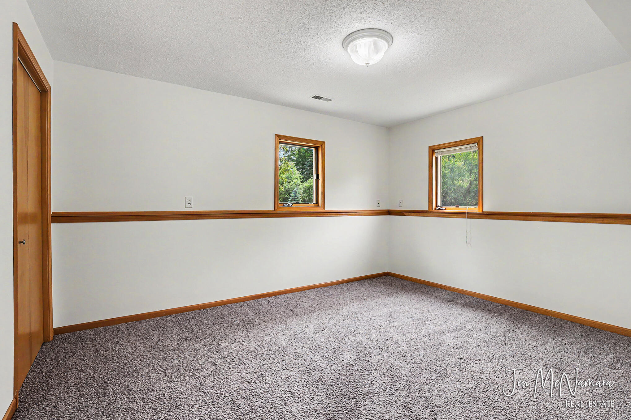 4050 Rector Street Northeast Rockford, MI 49341 - Photo 21 of 32 3rd Lower Level Bedroom