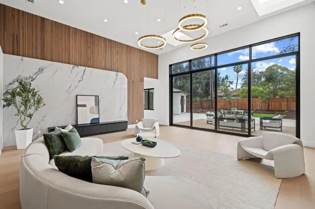 $6,998,000 | 1901 Alford Avenue, Los Altos, CA 94024