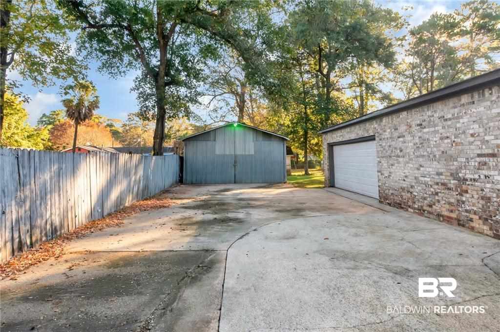 3359 Riverside Drive West Mobile, AL 36605 - Photo 14 of 15