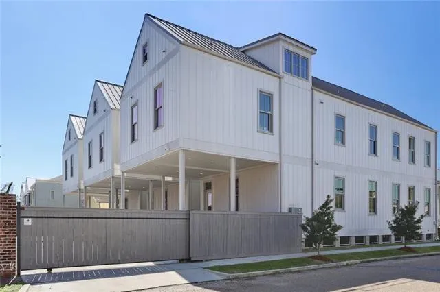 $459,000 | 637 Philip Street, Unit 637, New Orleans, LA 70130