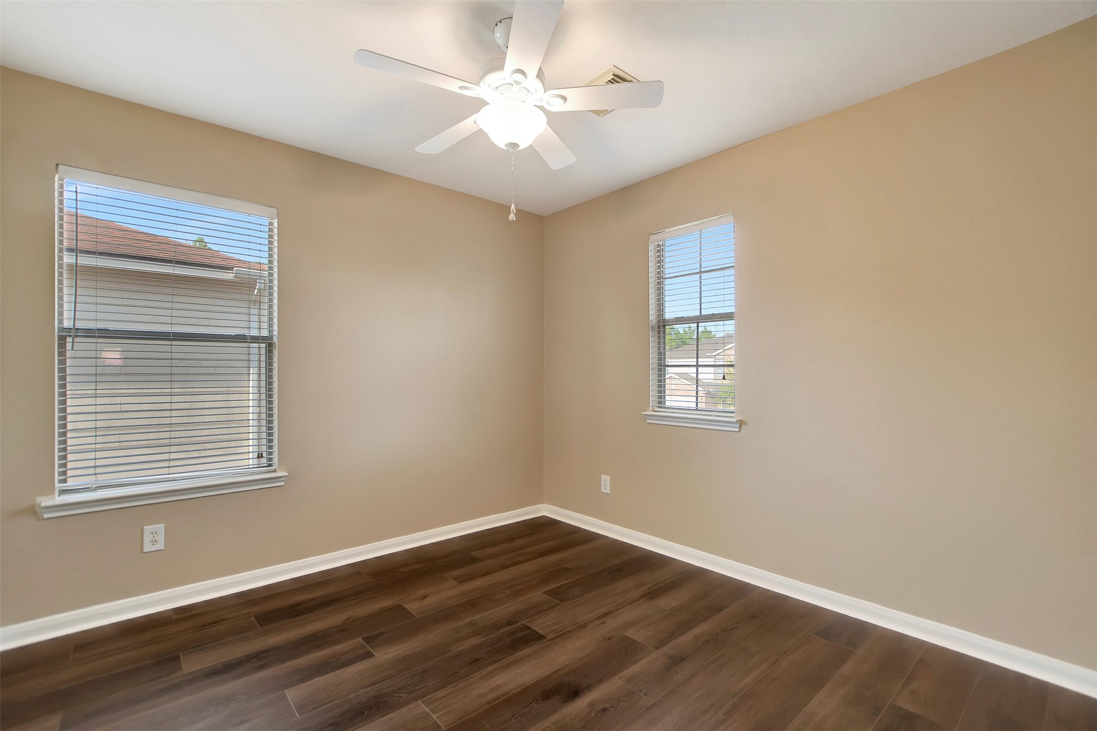 3339 Legends Shadow Drive Spring, TX 77386 - Photo 36 of 50 Gallery Image 36