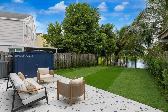 $624,000 | Three Lakes, Miami, FL 33186