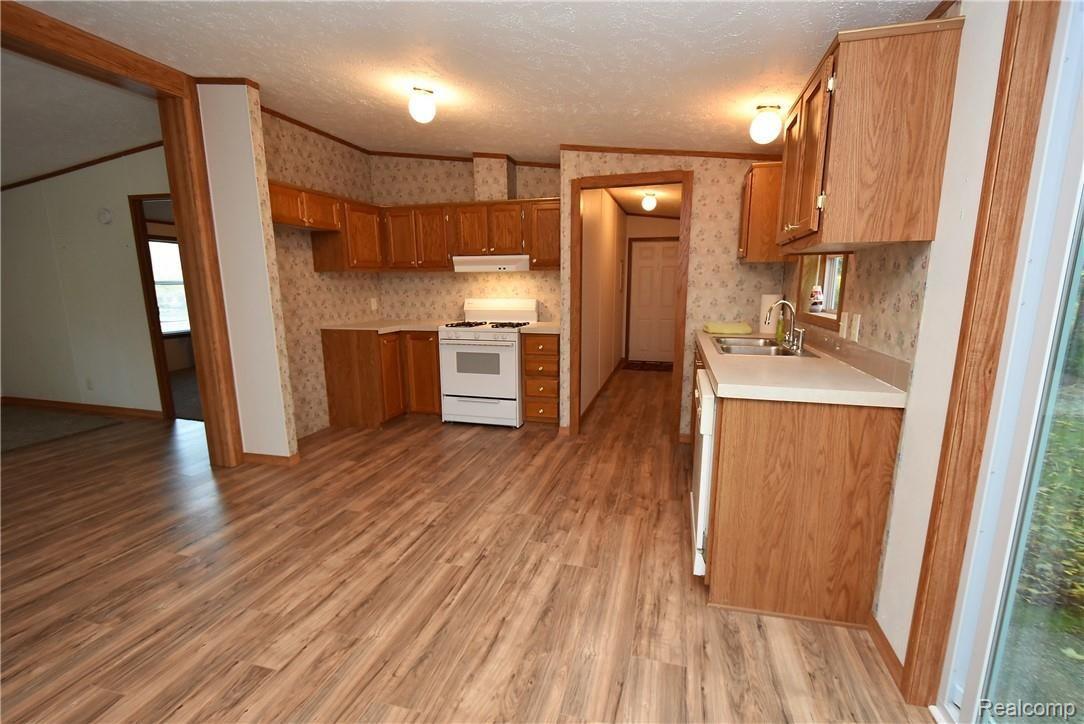 4036 Pne Rdg Drive Dryden, MI 48428 - Photo 25 of 33 DSC_7200.JPG
