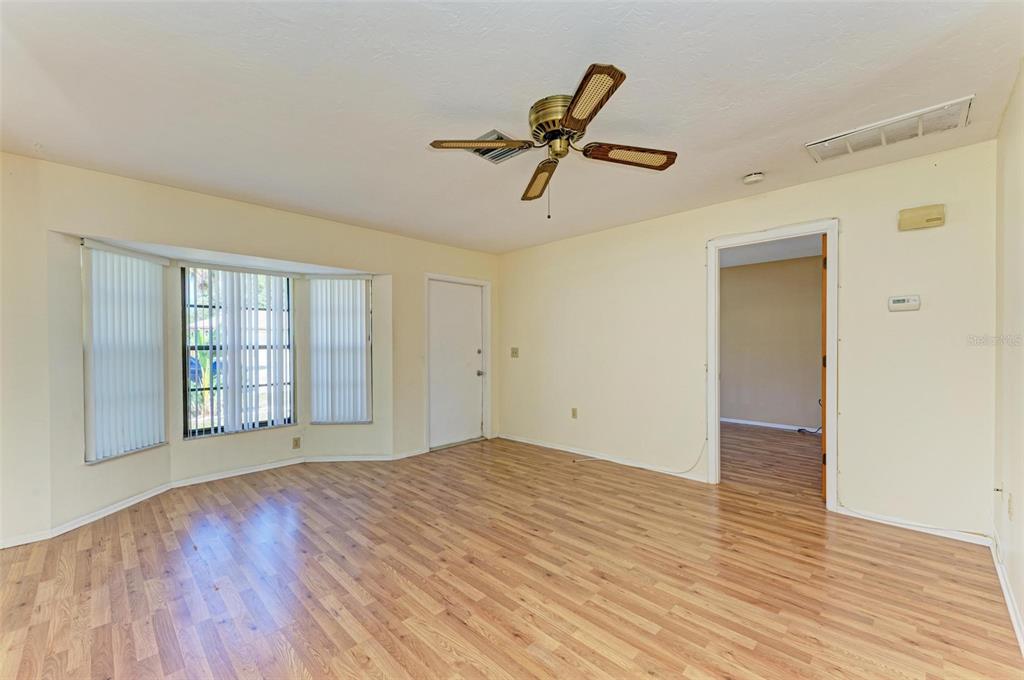 415 Terrapin Road Venice, FL 34293 - Photo 5 of 33