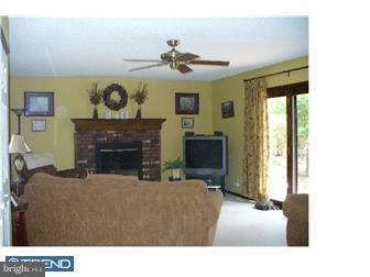 218 Oakshade Road Tabernacle, NJ 08088 - Photo 8 of 12 Family Room