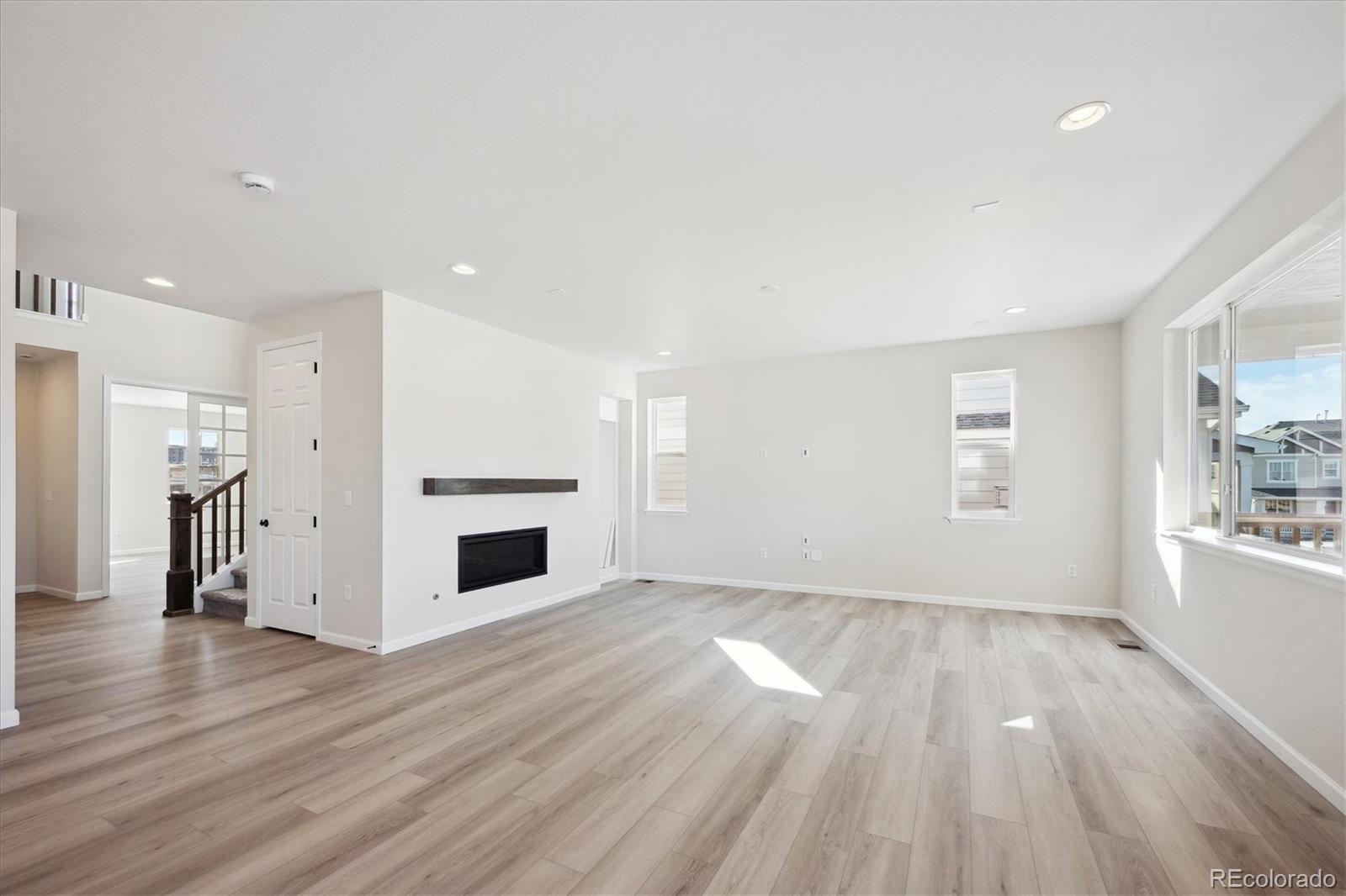 660 Apex Rise Street Erie, CO 80516 - Photo 6 of 28 Gallery Image 6