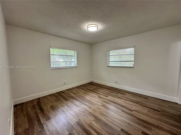 $1,695 | Edgewood, Fort Lauderdale, FL 33315