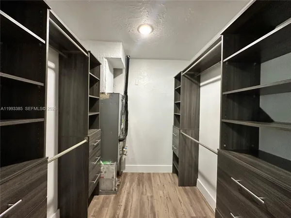 $1,695 | Edgewood, Fort Lauderdale, FL 33315