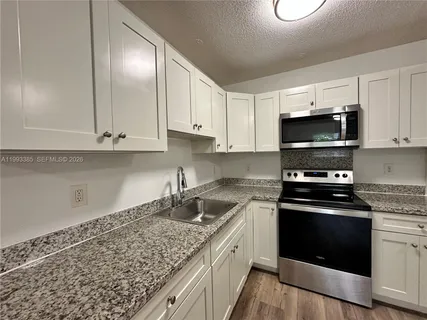 $1,625 | Edgewood, Fort Lauderdale, FL 33315